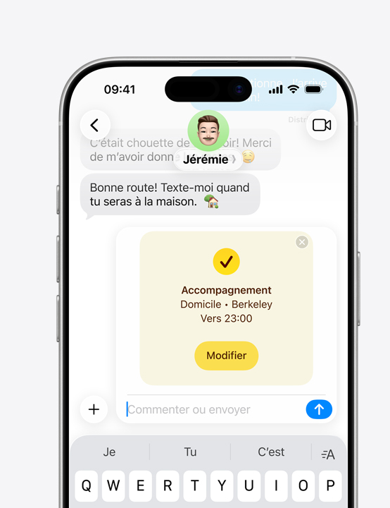 Écran d’iPhone montrant un fil de discussion et la fonctionnalité Accompagnement en cours d’utilisation